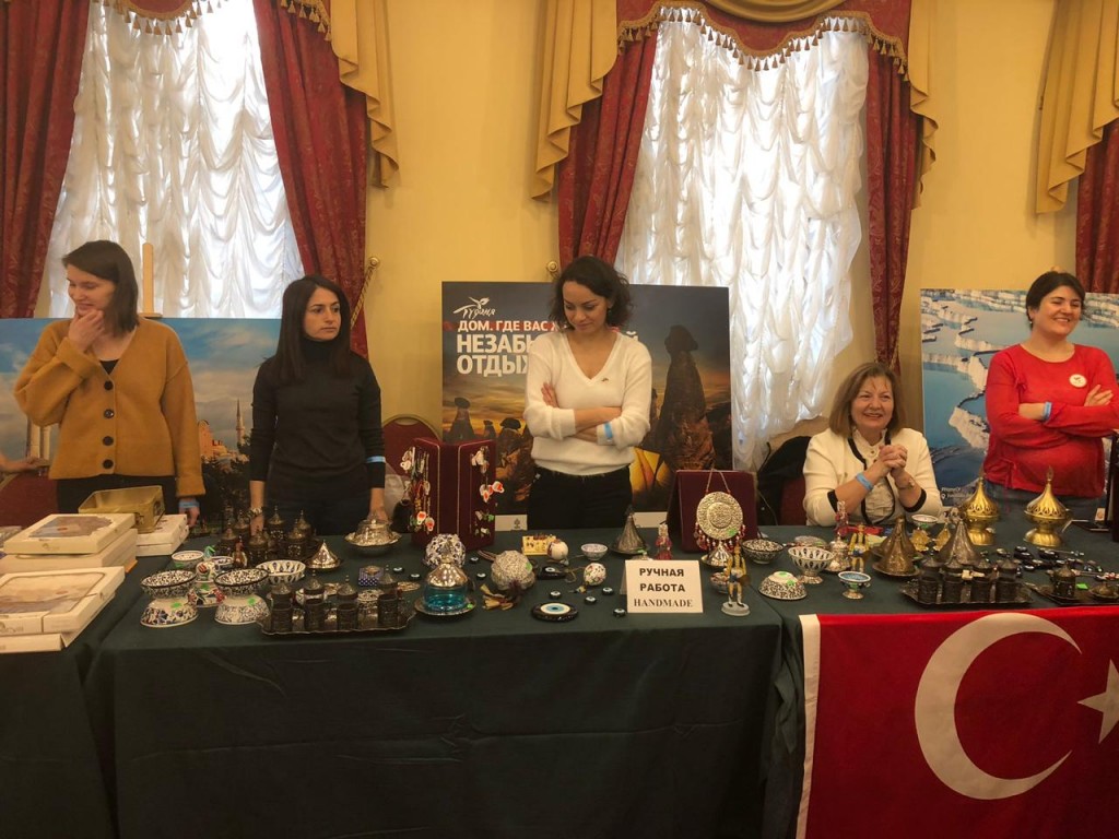 47134739_1920449588042370_2554585932787351552_o